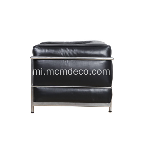 LC3 Grand Modele Hiako Takitahi sofa